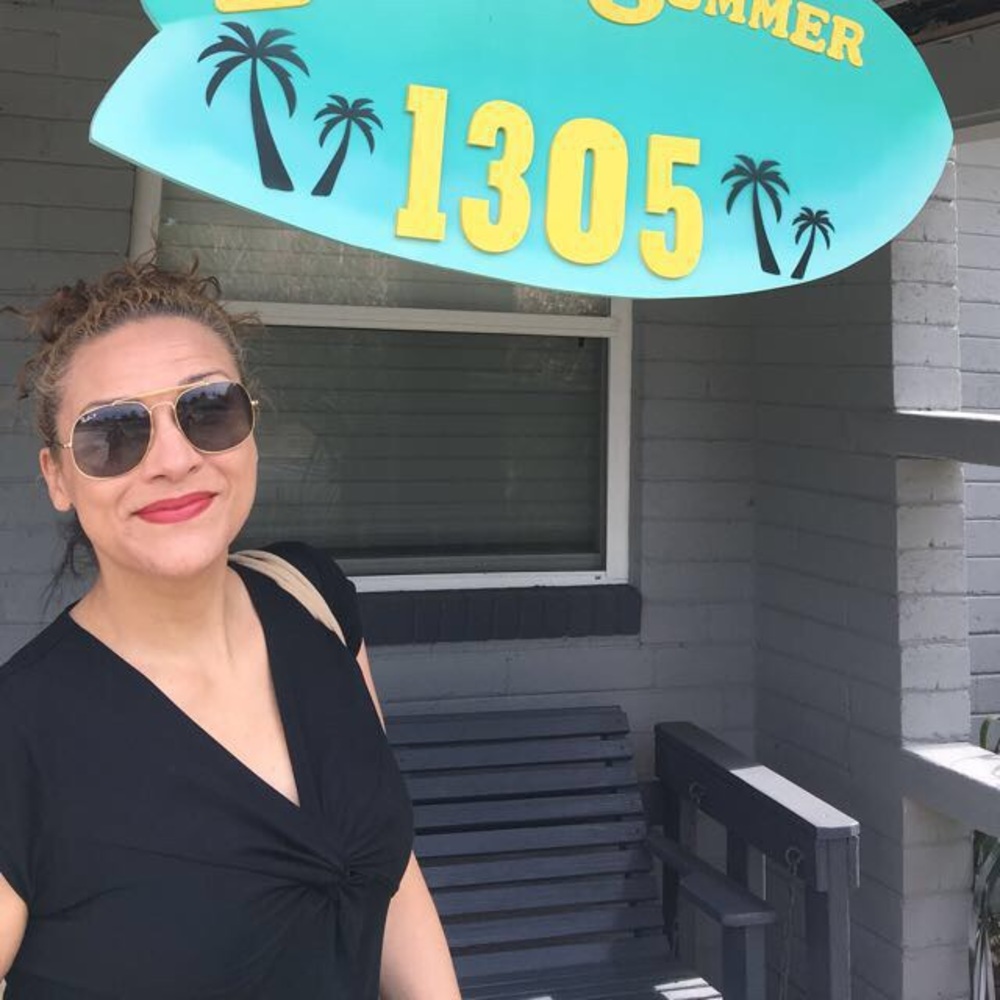 Meet your Posher, Lorinda